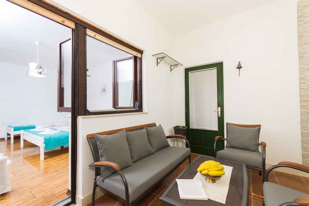 Apartment Lorenzo トロギール エクステリア 写真